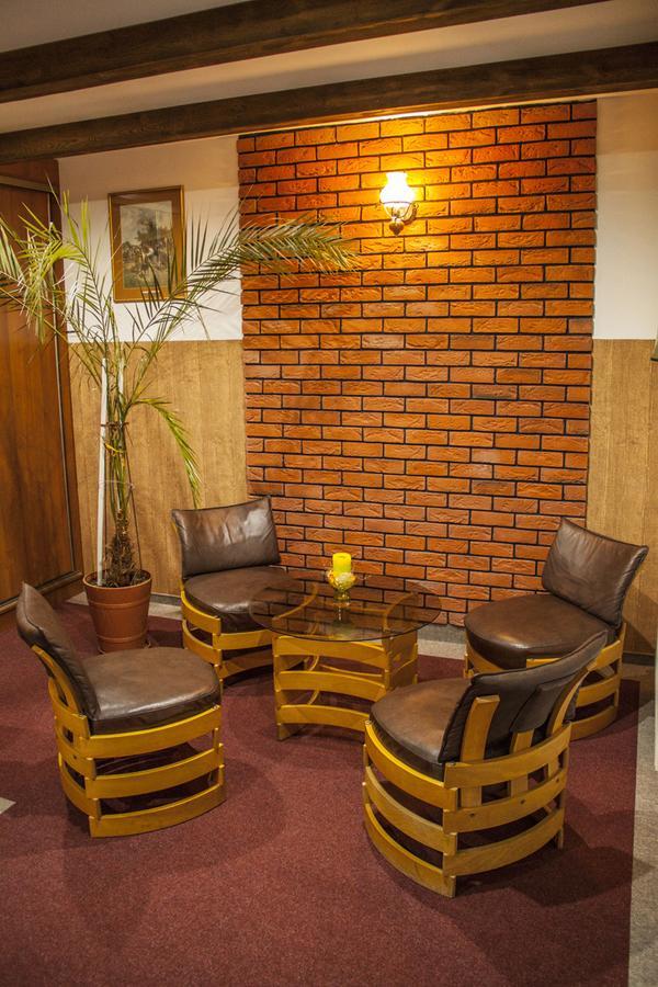 Pensjonat I Klub Jezdziecki Michelin Włocławek Esterno foto